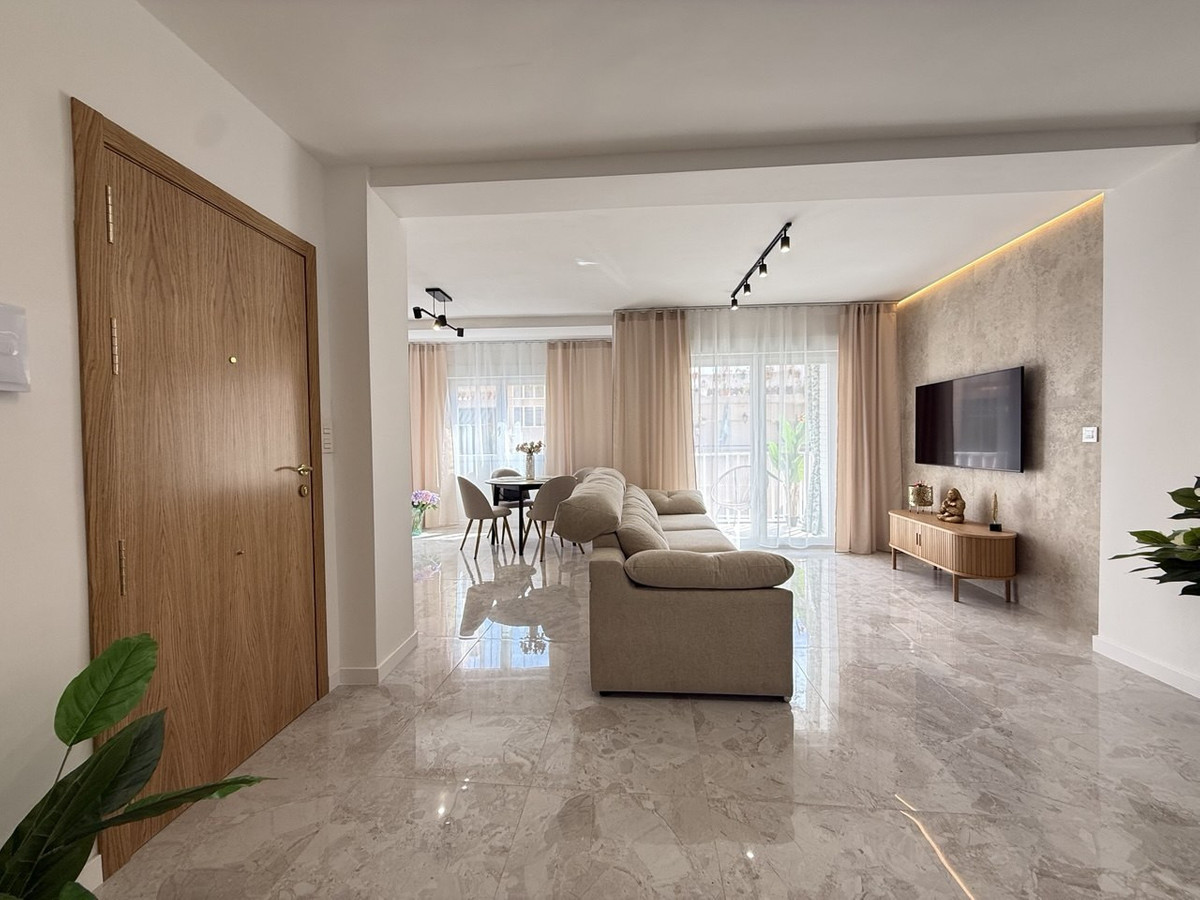 3 Bed Apartment for sale in Playa Del Cura Costa Blanca, Alicante, Spain