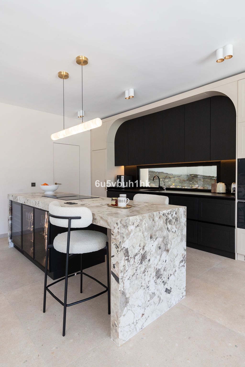 Se vende Villa - Chalet de 6 dormitorios en Costa Del Sol, Málaga, España