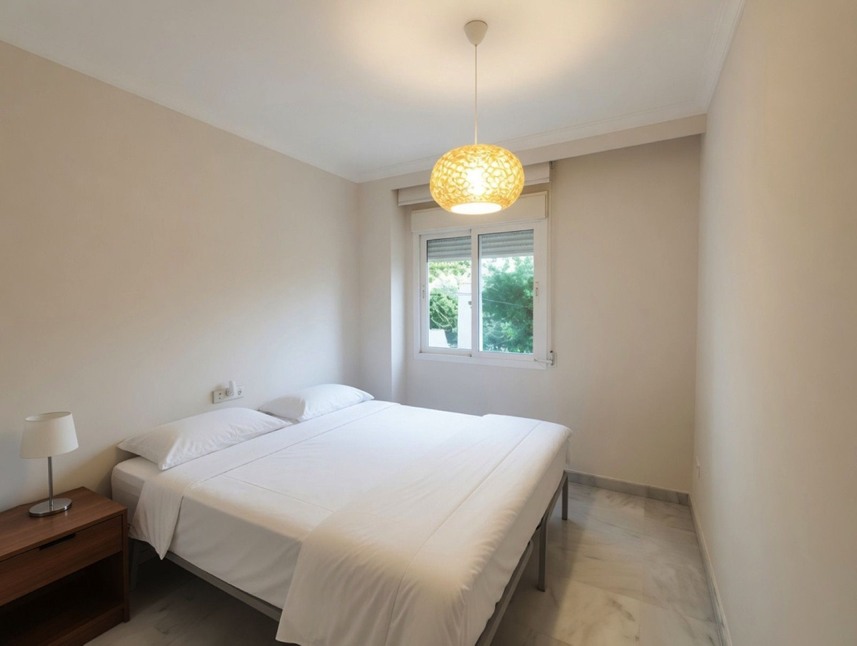 Se vende Apartamento Planta Baja de 2 dormitorios en Costa Del Sol, Málaga, España