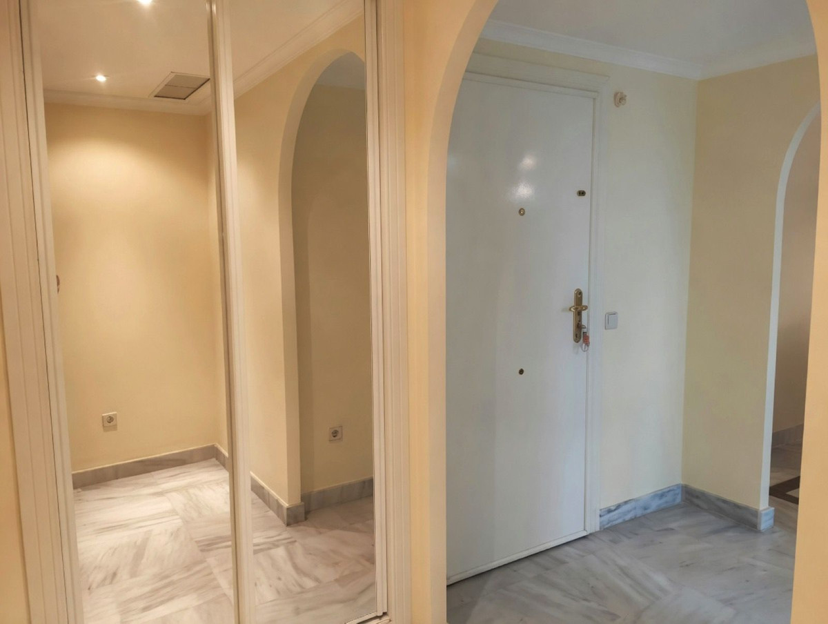 Se vende Apartamento Planta Baja de 2 dormitorios en Costa Del Sol, Málaga, España