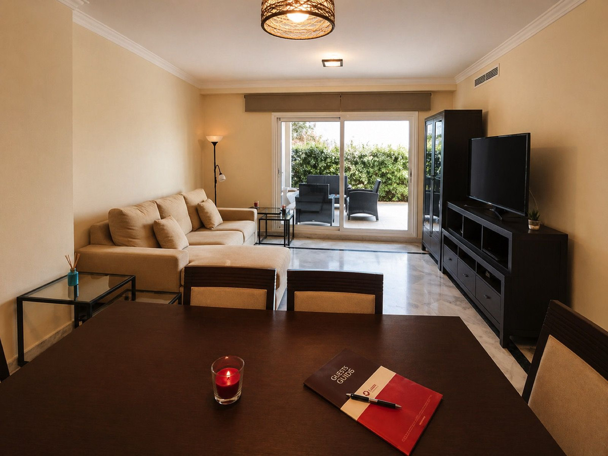 Se vende Apartamento Planta Baja de 2 dormitorios en Costa Del Sol, Málaga, España
