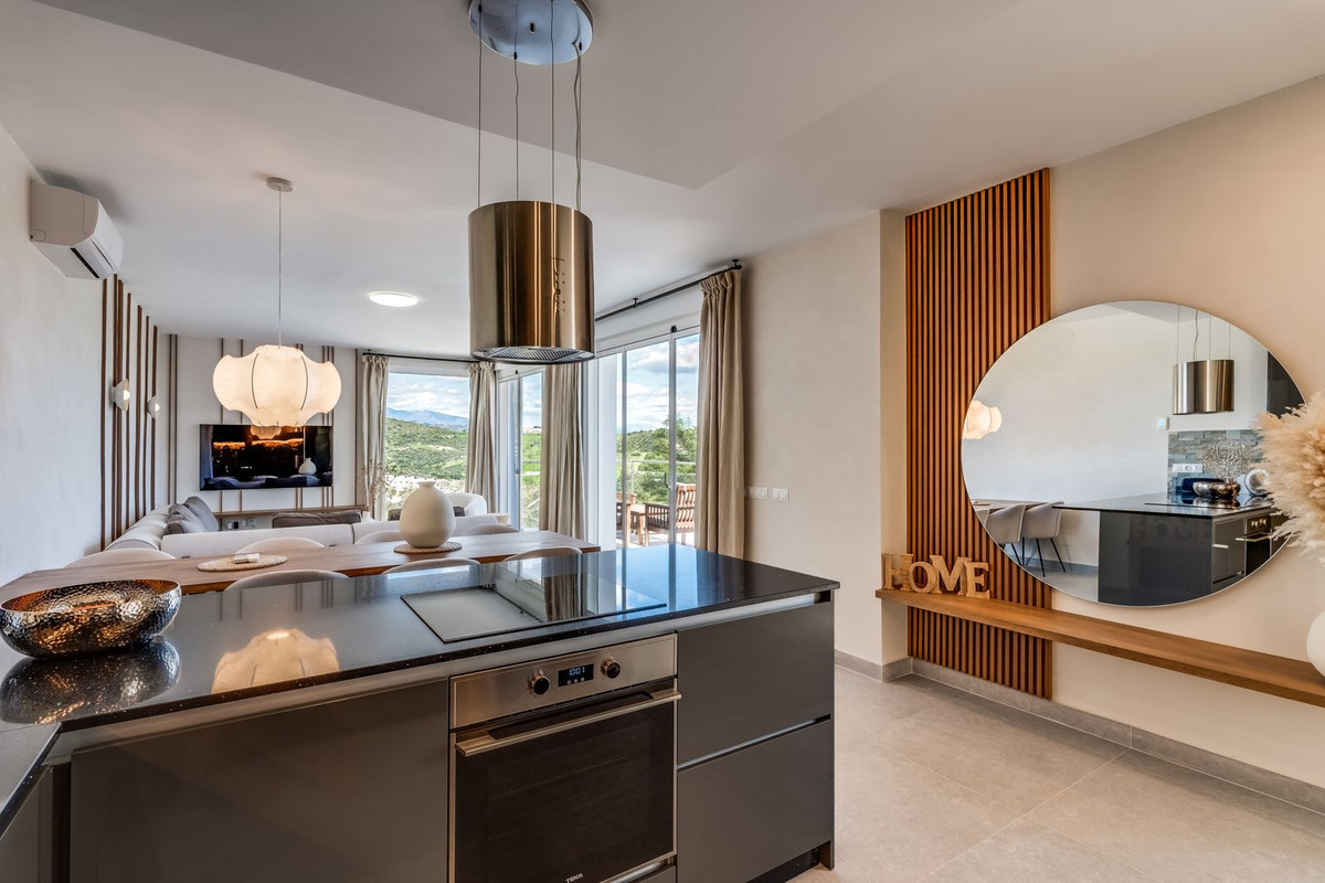 Se vende Villa - Chalet de 4 dormitorios en Costa Del Sol, Málaga, España