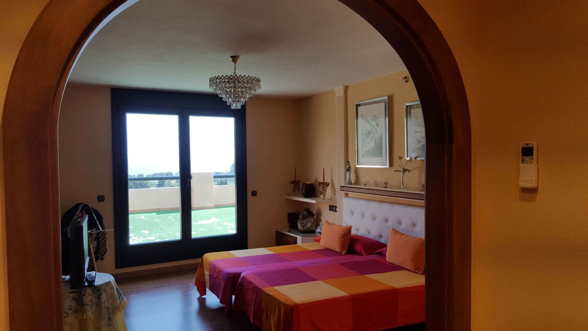 6 Bed Townhouse for sale in Estepona Costa Del Sol, Málaga, Spain