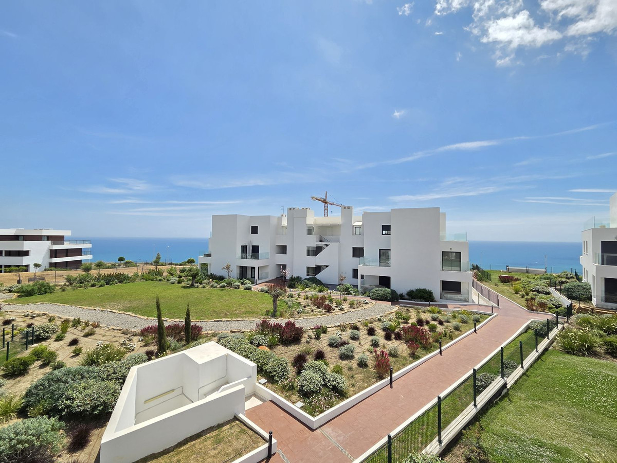 Se vende Apartamento Planta Media de 3 dormitorios en Costa Del Sol, Málaga, España