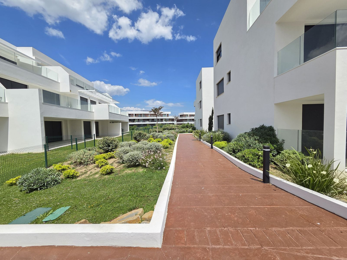 Se vende Apartamento Planta Media de 3 dormitorios en Costa Del Sol, Málaga, España