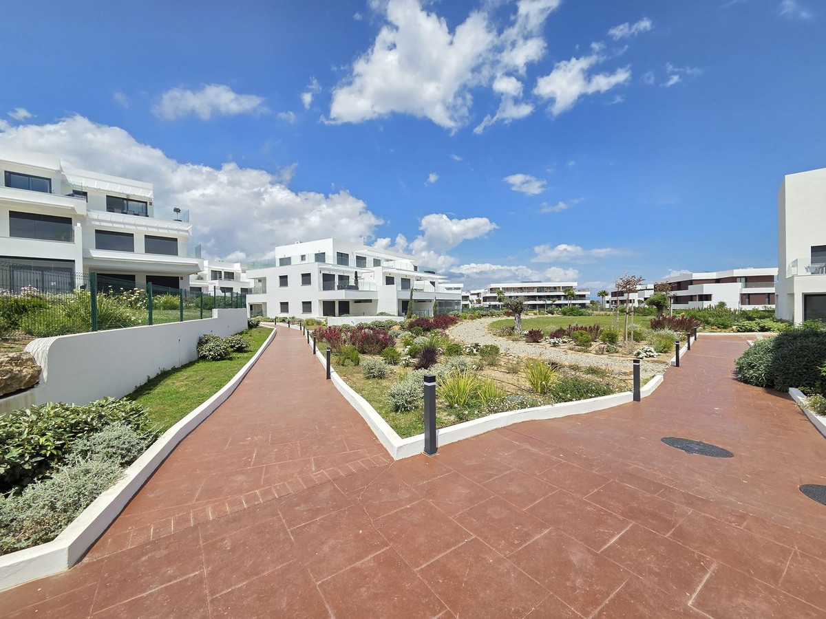 Se vende Apartamento Planta Media de 3 dormitorios en Costa Del Sol, Málaga, España