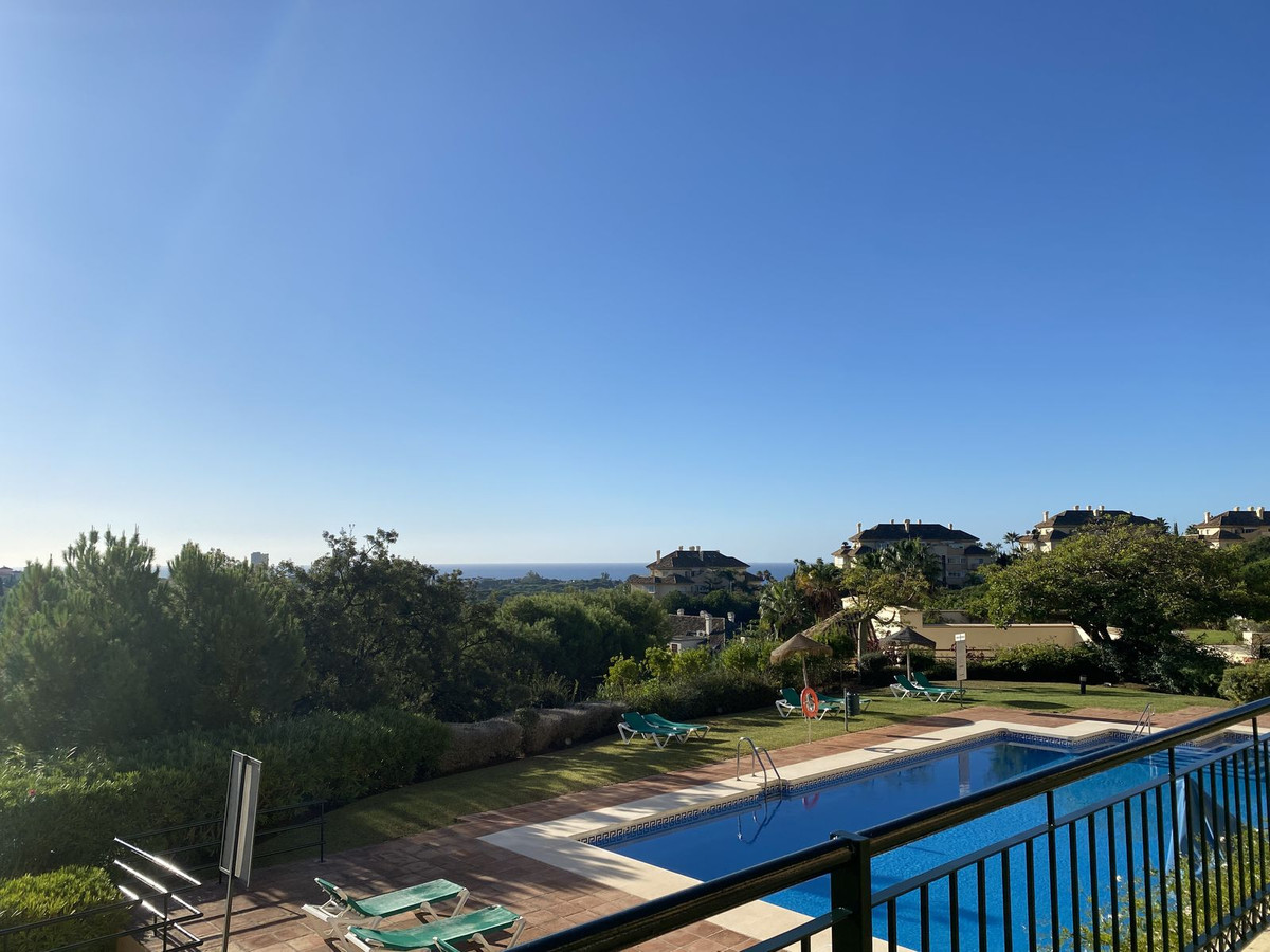 3 Bed Apartment for sale in Elviria Costa Del Sol, Málaga, Spain