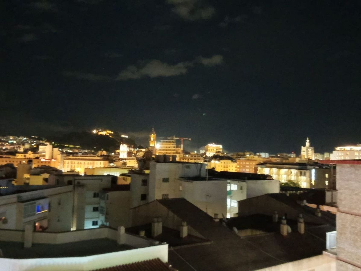 Se vende Apartamento Planta Media de 3 dormitorios en Costa Del Sol, Málaga, España