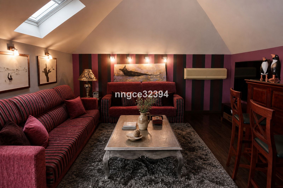 Se vende Villa - Chalet de 4 dormitorios en Costa Del Sol, Cadiz, España