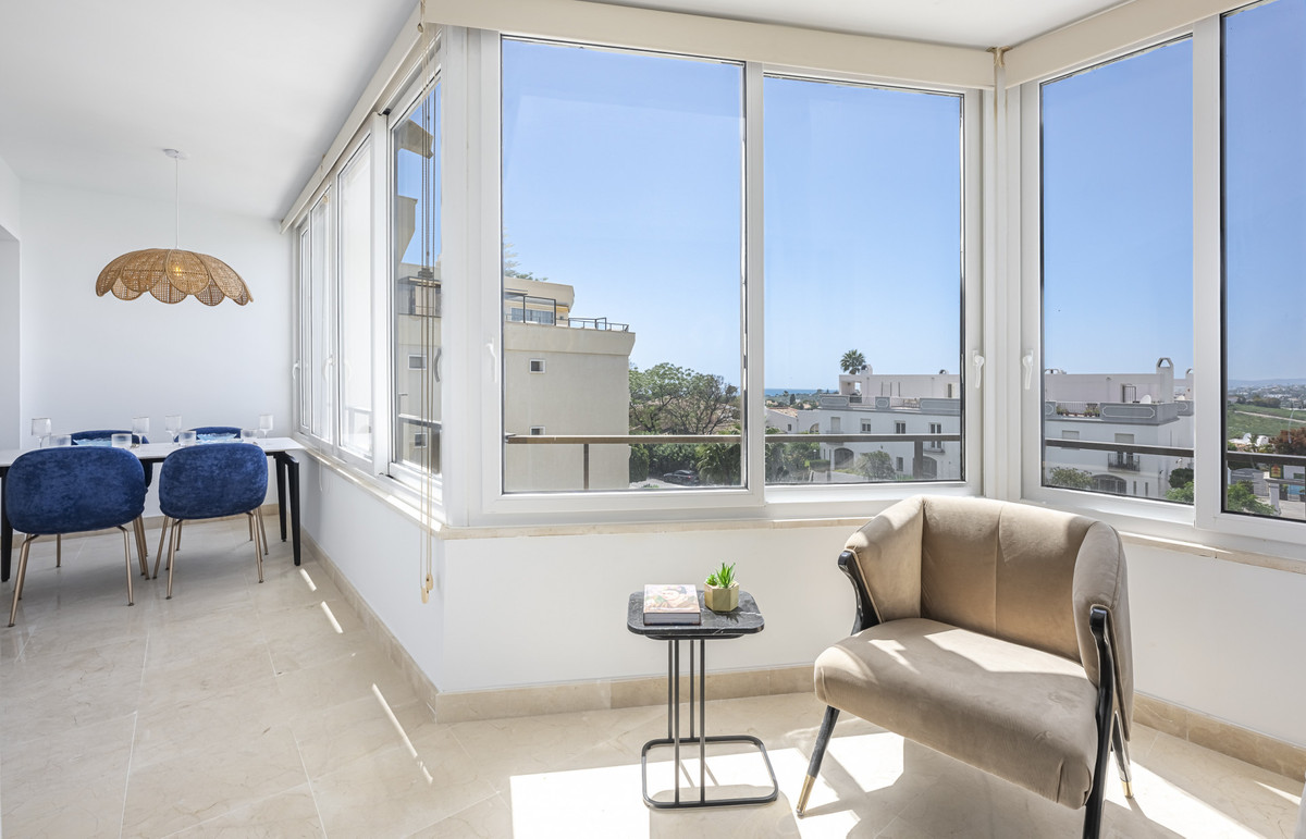 2 Bed Apartment for sale in Estepona Costa Del Sol, Málaga, Spain