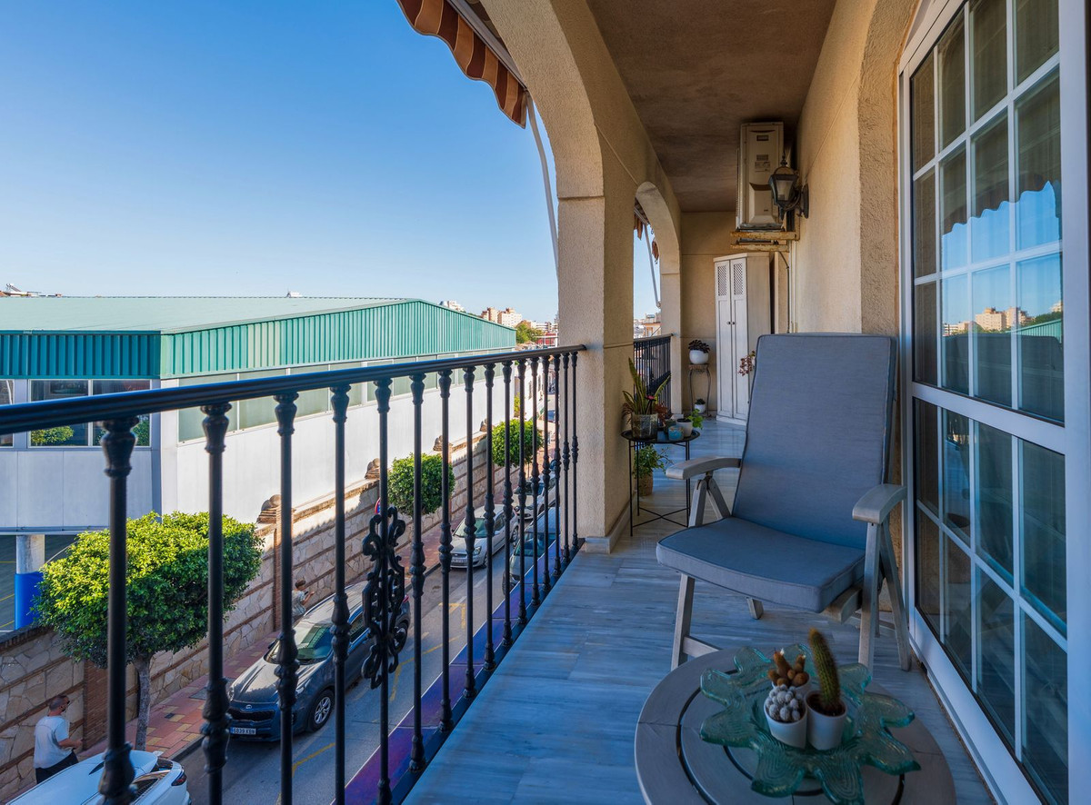 4 Bed Apartment for sale in Los Pacos Costa Del Sol, Málaga, Spain