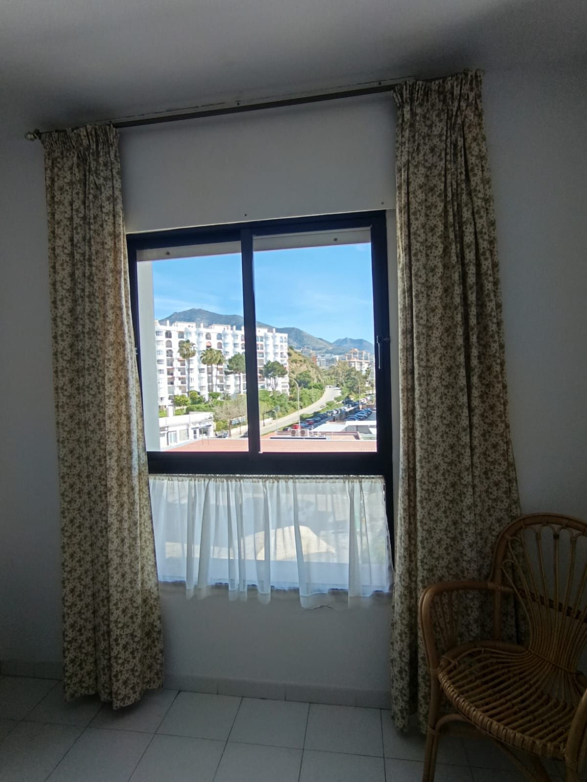 Se vende Apartamento Planta Media de 2 dormitorios en Costa Del Sol, Málaga, España