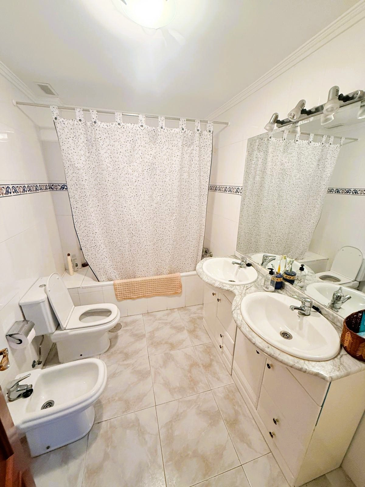 3 Bed Apartment for sale in La Cala De Mijas Costa Del Sol, Málaga, Spain