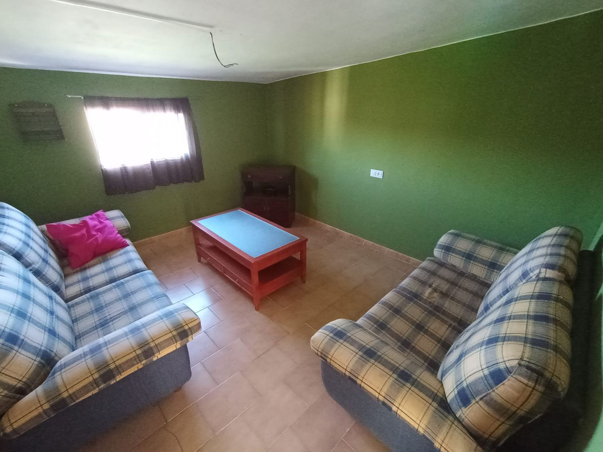 Se vende Finca - Cortijo de 14 dormitorios en Costa Del Sol, Málaga, España