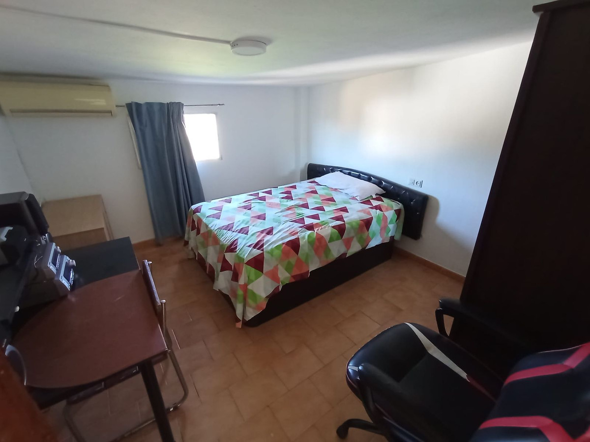 Se vende Finca - Cortijo de 14 dormitorios en Costa Del Sol, Málaga, España