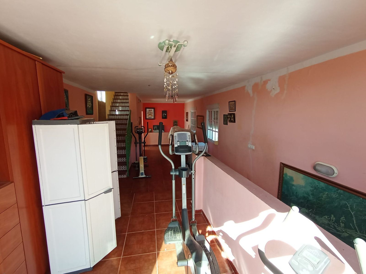Se vende Finca - Cortijo de 14 dormitorios en Costa Del Sol, Málaga, España