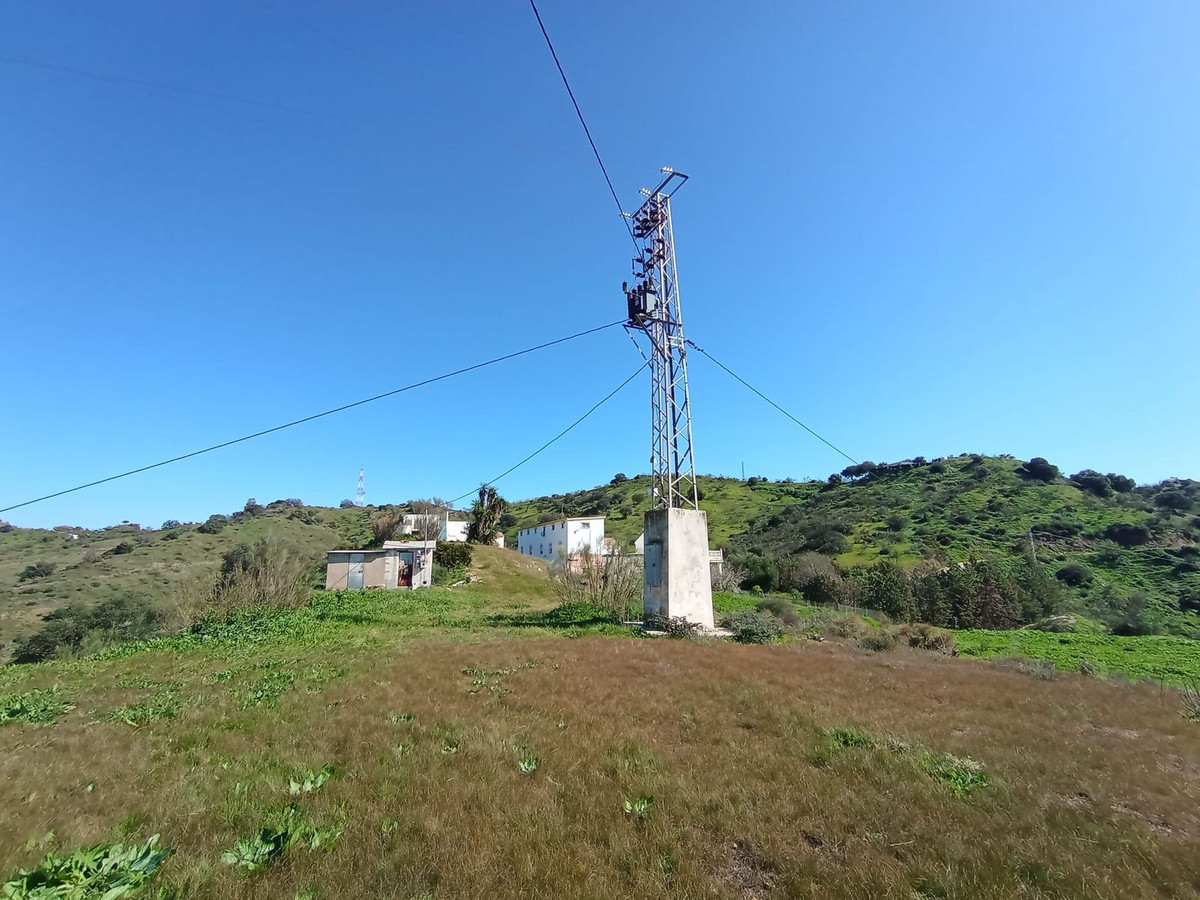 Se vende Finca - Cortijo de 14 dormitorios en Costa Del Sol, Málaga, España