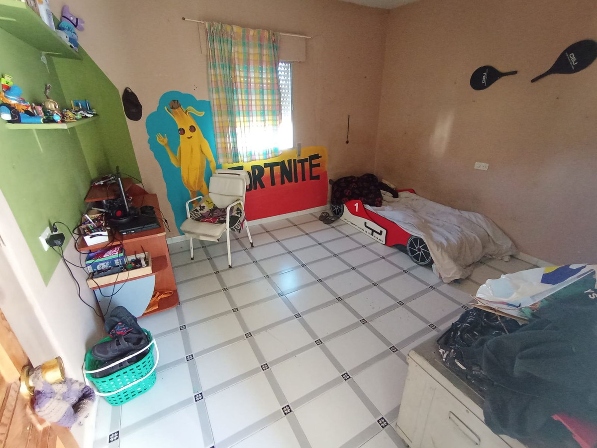 Se vende Finca - Cortijo de 14 dormitorios en Costa Del Sol, Málaga, España