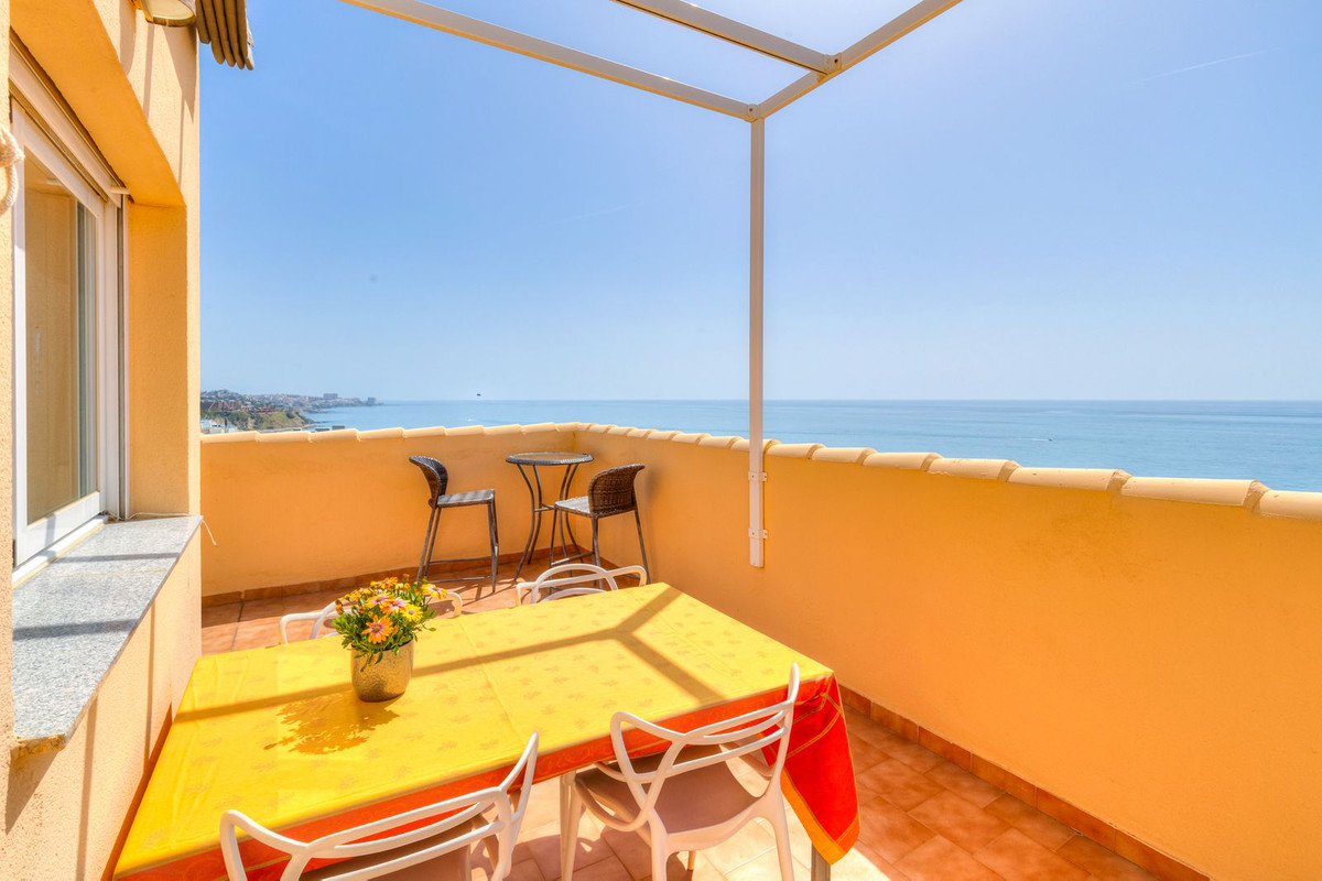 Se vende Ático de 2 dormitorios en Costa Del Sol, Málaga, España