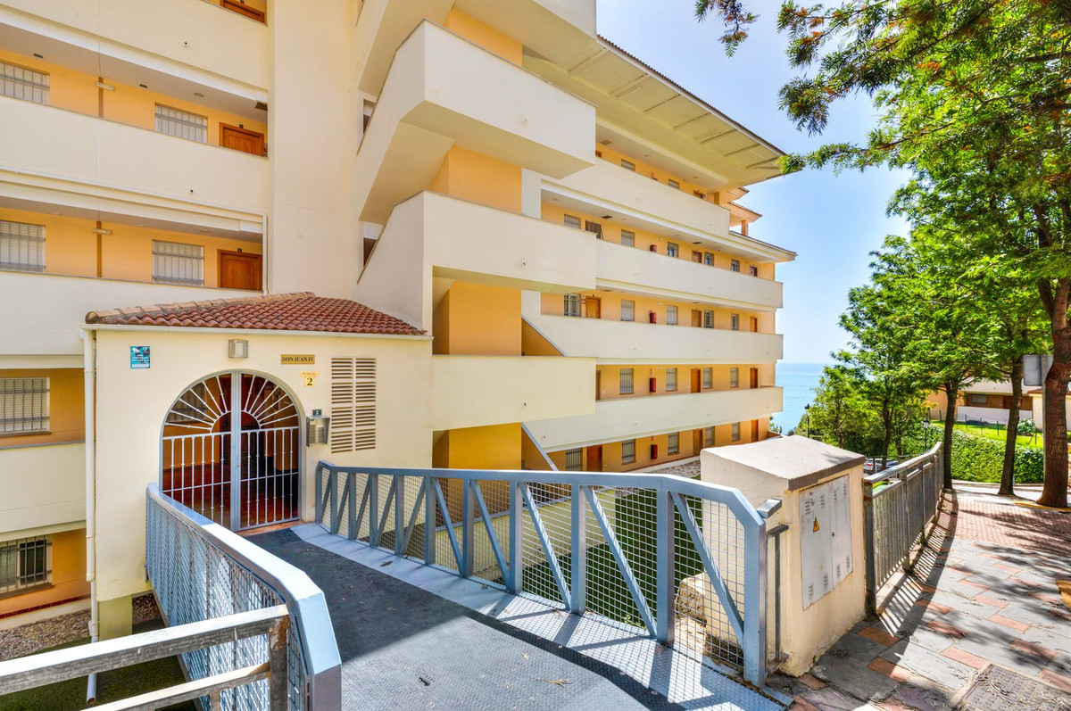 Se vende Ático de 2 dormitorios en Costa Del Sol, Málaga, España