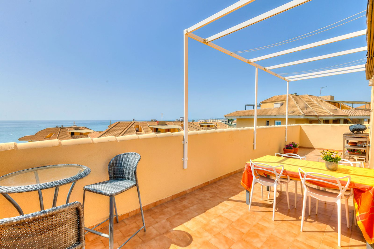 Se vende Ático de 2 dormitorios en Costa Del Sol, Málaga, España