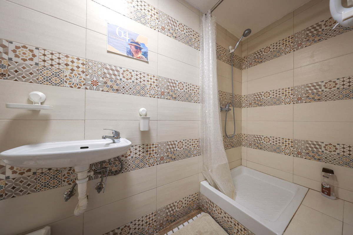 Se vende Adosada de 4 dormitorios en Costa Del Sol, Málaga, España