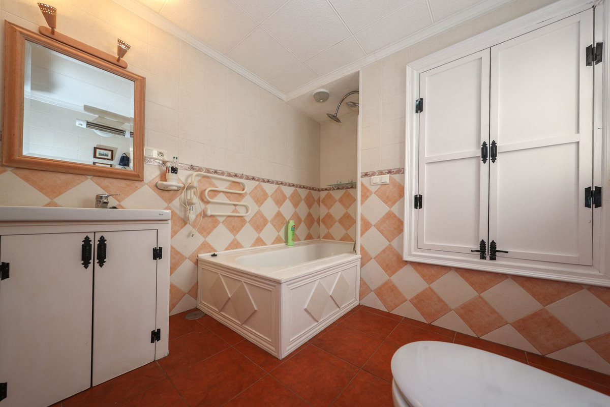 Se vende Adosada de 4 dormitorios en Costa Del Sol, Málaga, España