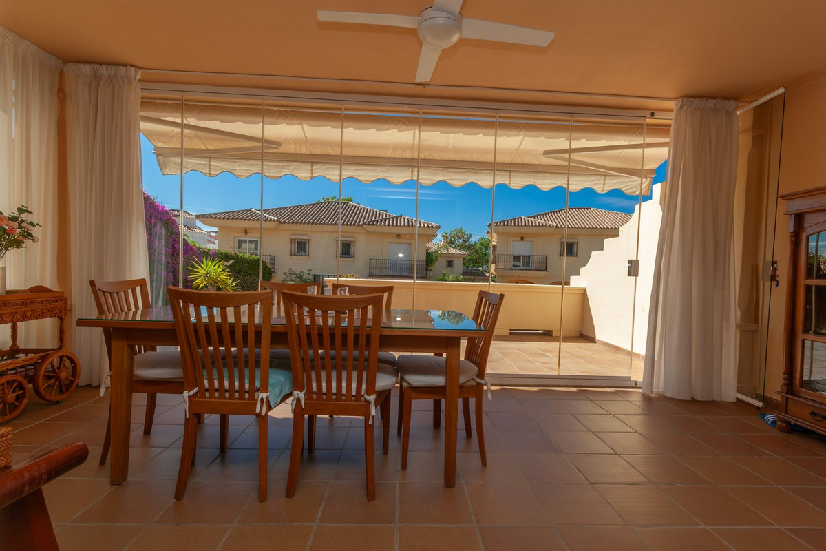 Se vende Pareada de 4 dormitorios en Costa Del Sol, Málaga, España