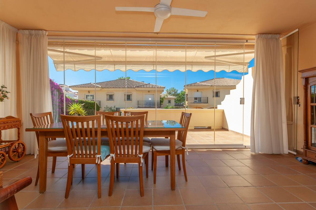 Se vende Pareada de 4 dormitorios en Costa Del Sol, Málaga, España