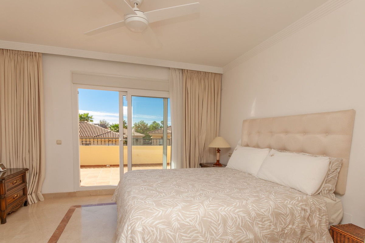 Se vende Pareada de 4 dormitorios en Costa Del Sol, Málaga, España