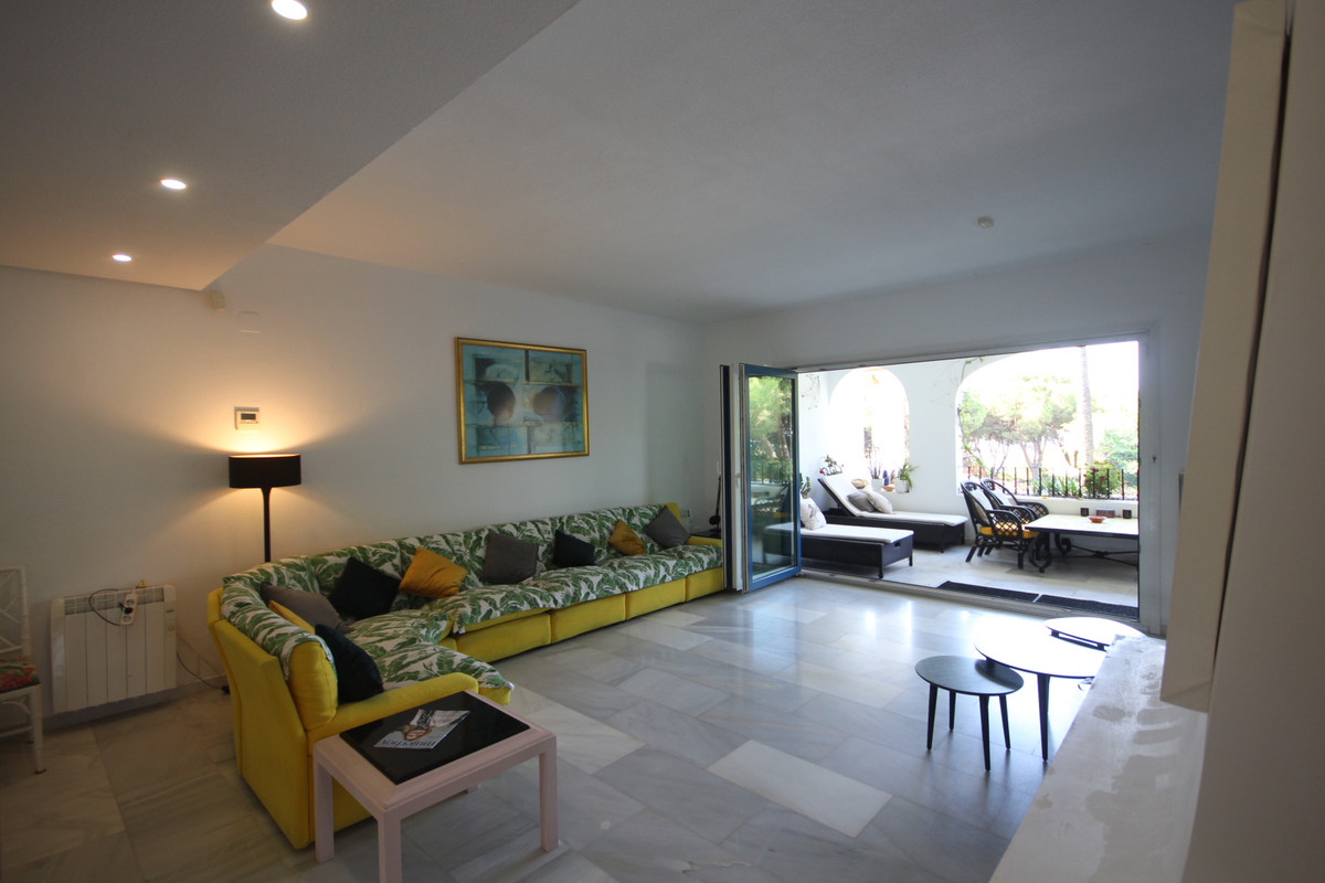 3 Bed Apartment for sale in Puerto De Cabopino Costa Del Sol, Málaga, Spain