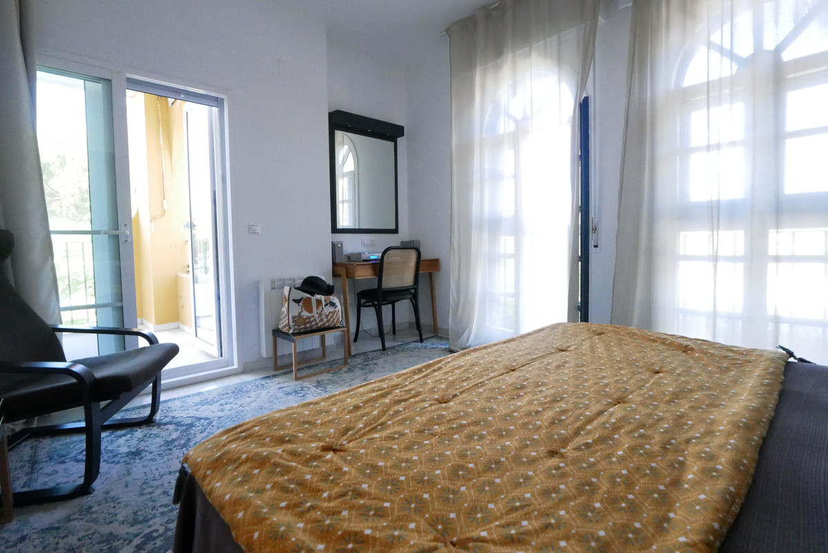 3 Bed Apartment for sale in Puerto De Cabopino Costa Del Sol, Málaga, Spain