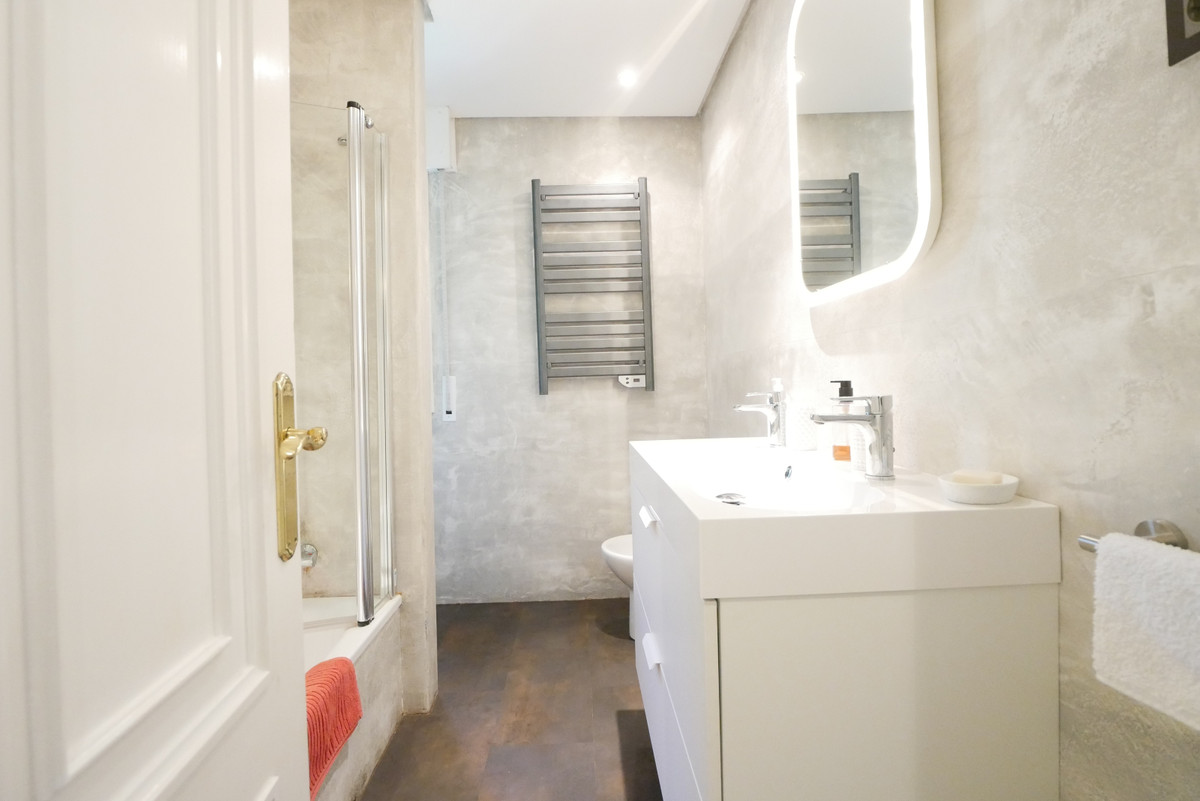 3 Bed Apartment for sale in Puerto De Cabopino Costa Del Sol, Málaga, Spain