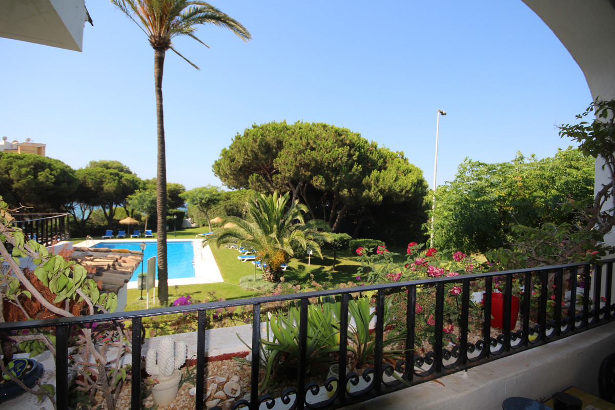 3 Bed Apartment for sale in Puerto De Cabopino Costa Del Sol, Málaga, Spain