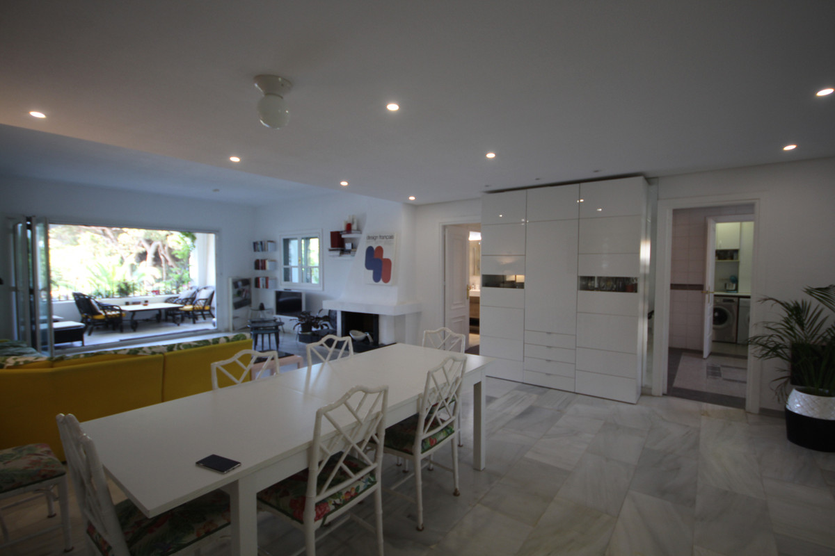 3 Bed Apartment for sale in Puerto De Cabopino Costa Del Sol, Málaga, Spain