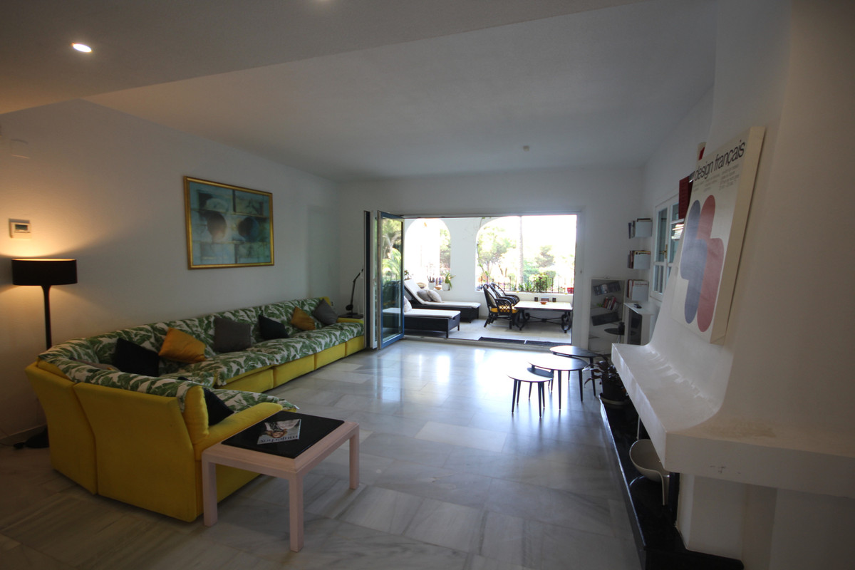 3 Bed Apartment for sale in Puerto De Cabopino Costa Del Sol, Málaga, Spain