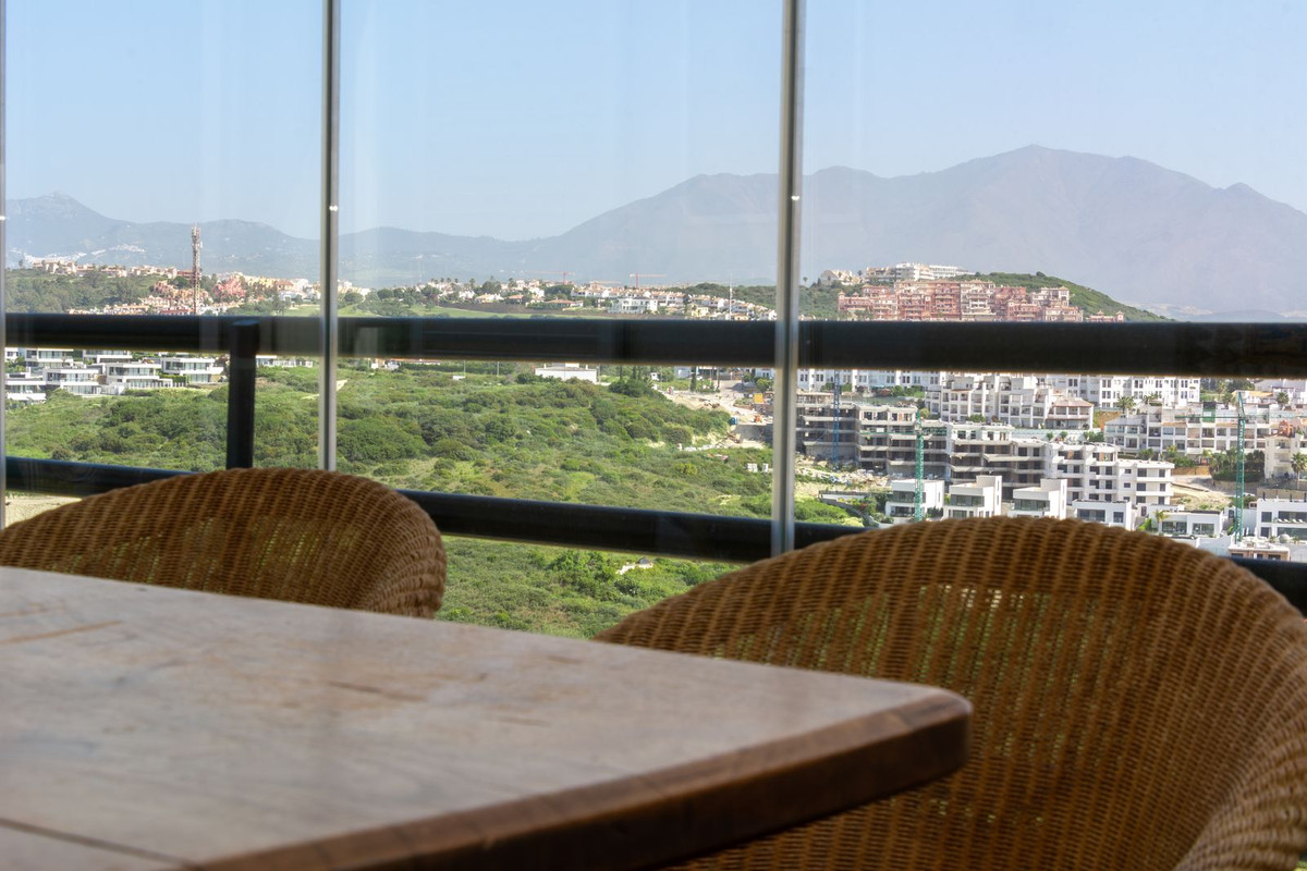 Se vende Apartamento Planta Media de 2 dormitorios en Costa Del Sol, Málaga, España