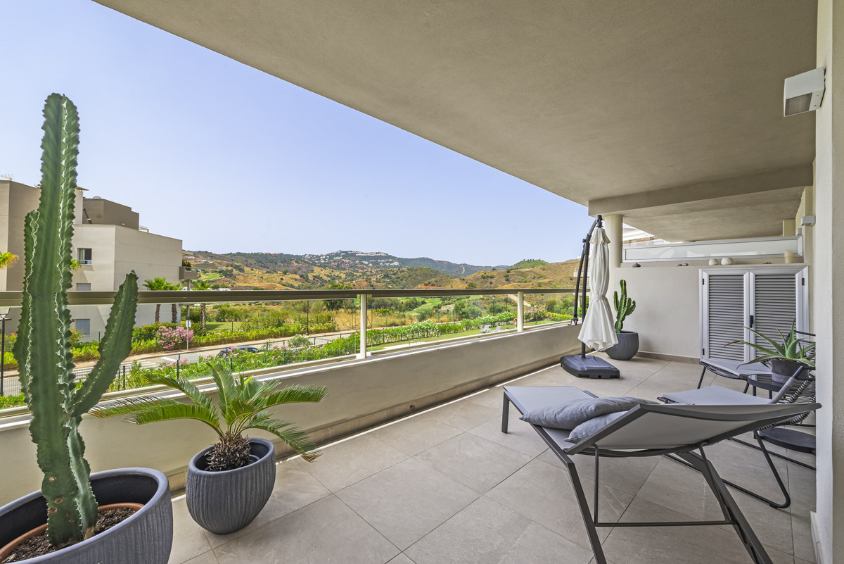 2 Bed Apartment for sale in La Cala Golf Costa Del Sol, Málaga, Spain