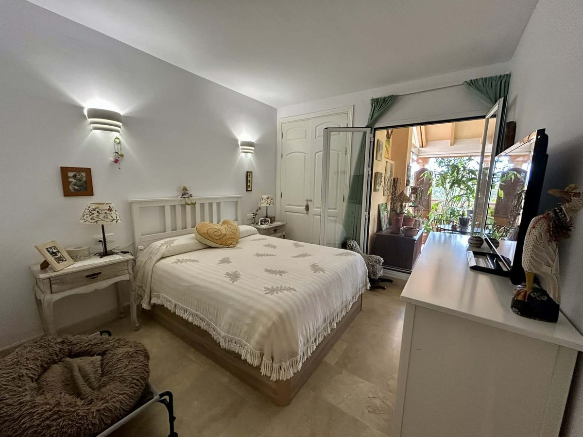 2 Bed Apartment for sale in Elviria Costa Del Sol, Málaga, Spain