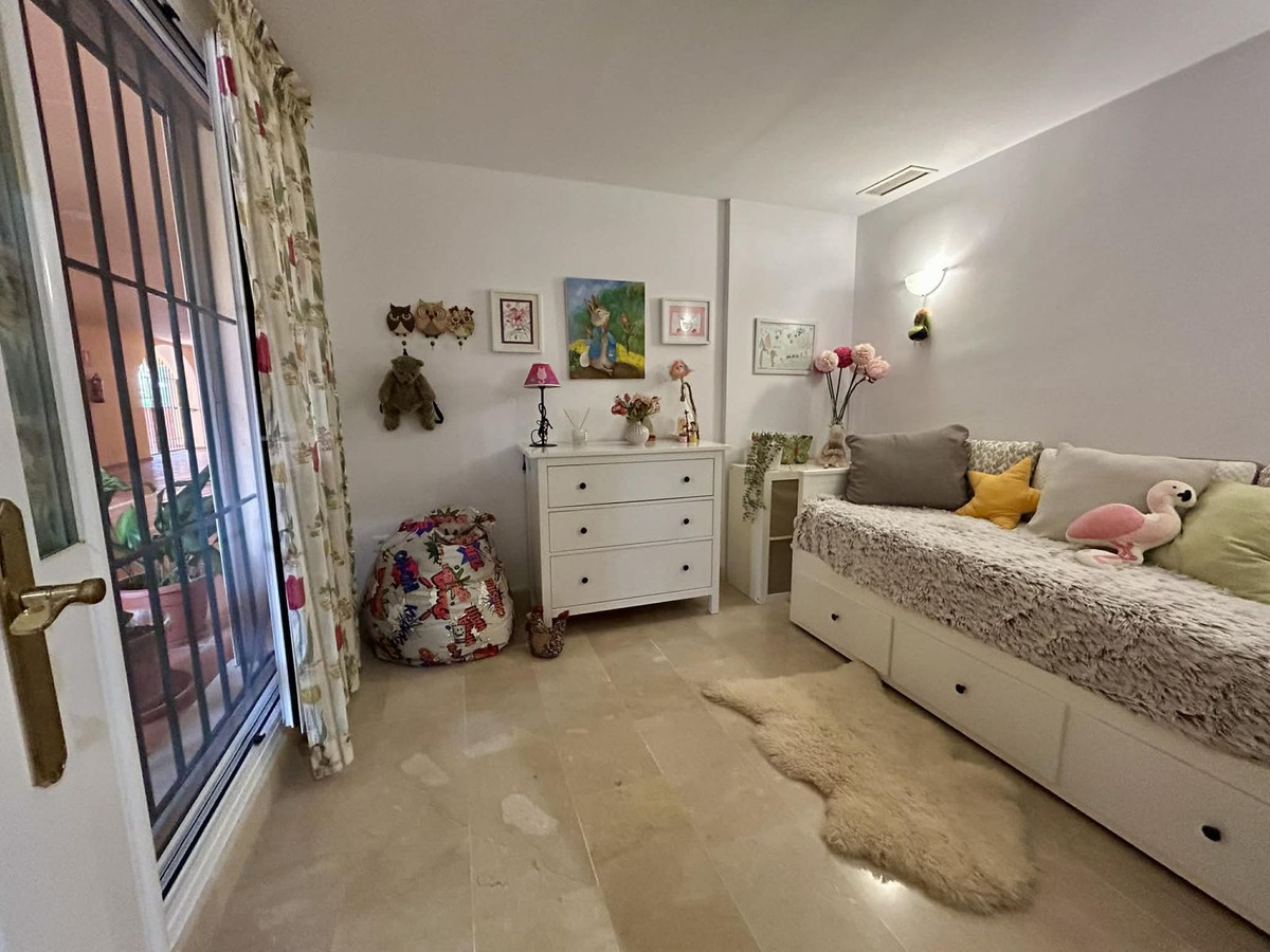 2 Bed Apartment for sale in Elviria Costa Del Sol, Málaga, Spain