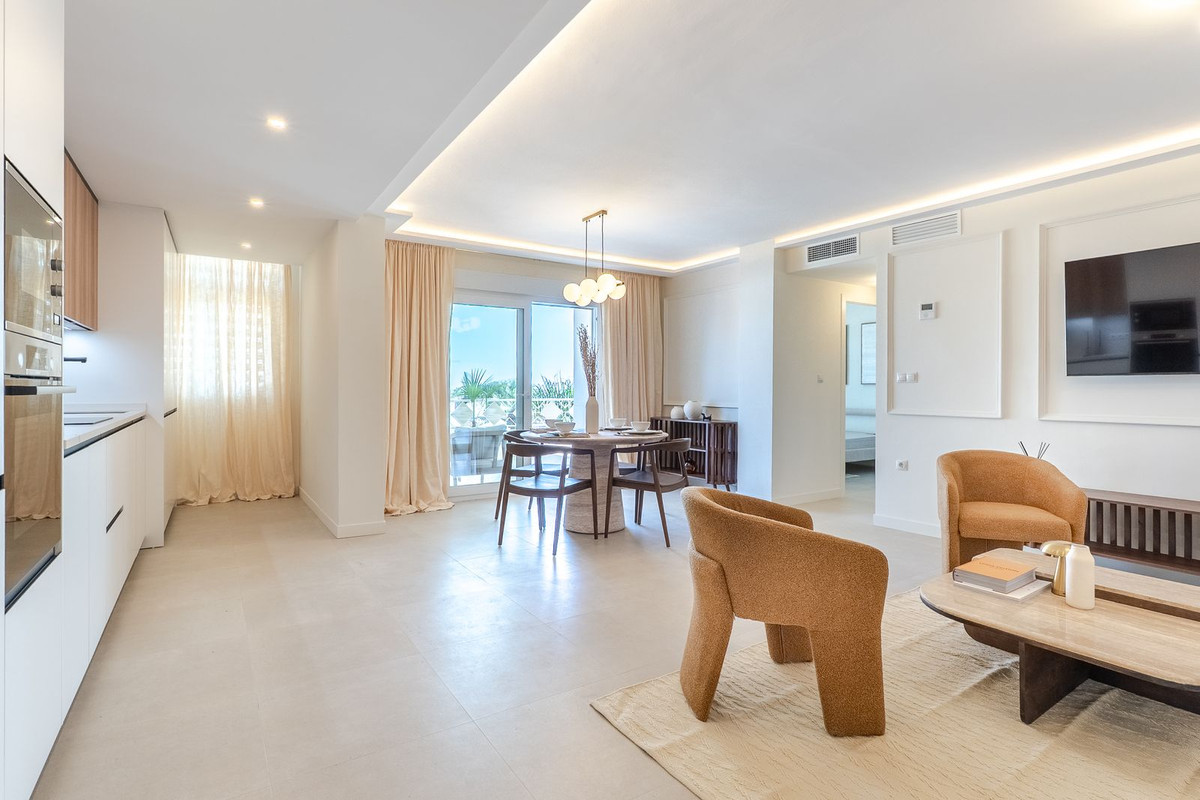2 Bed Apartment for sale in Las Chapas Costa Del Sol, Málaga, Spain
