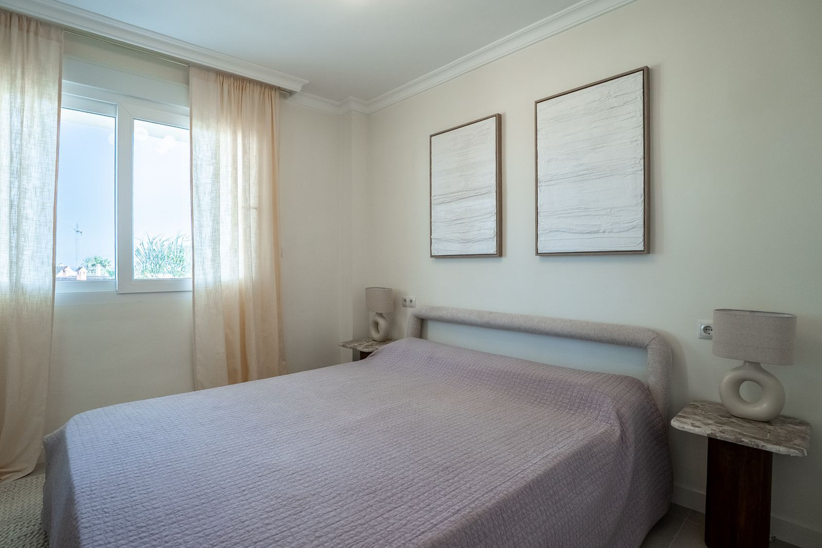 2 Bed Apartment for sale in Las Chapas Costa Del Sol, Málaga, Spain