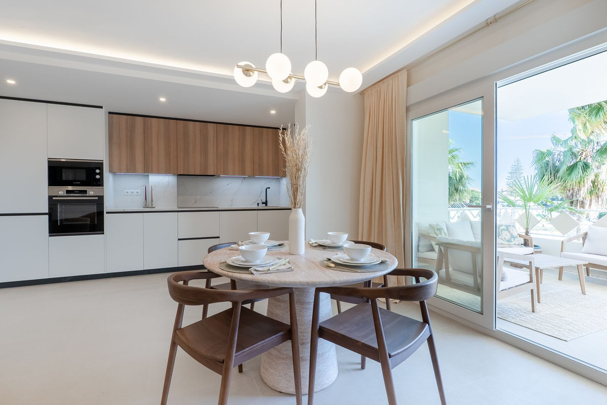 2 Bed Apartment for sale in Las Chapas Costa Del Sol, Málaga, Spain
