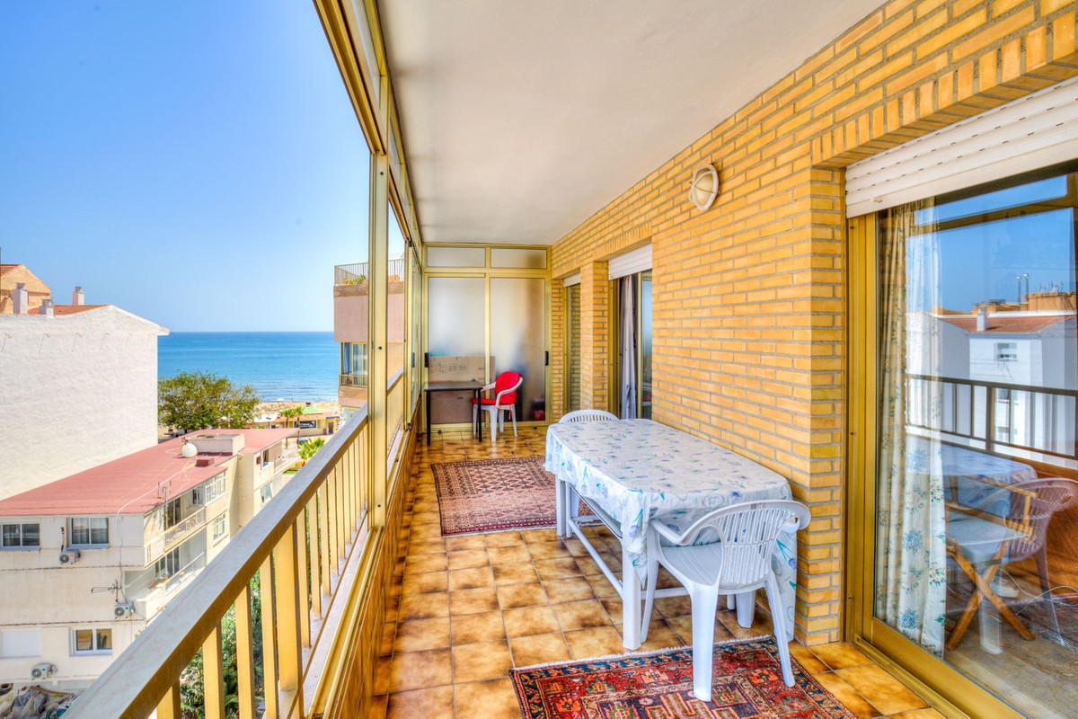 3 Bed Apartment for sale in Fuengirola Costa Del Sol, Málaga, Spain