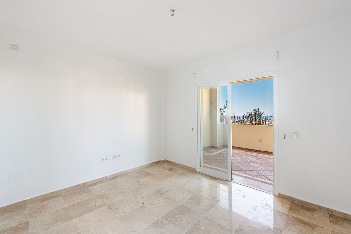 Se vende Apartamento Planta Media de 3 dormitorios en Costa Del Sol, Málaga, España