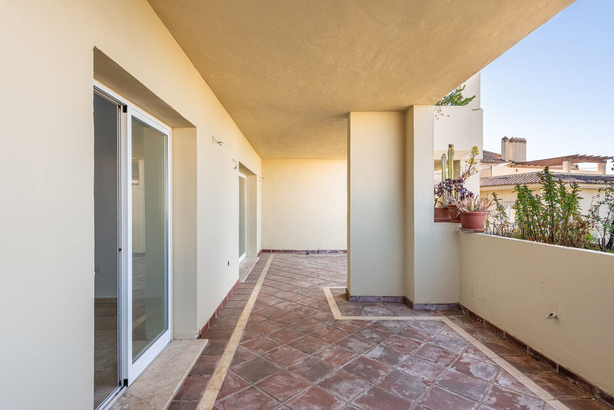 Se vende Apartamento Planta Media de 3 dormitorios en Costa Del Sol, Málaga, España