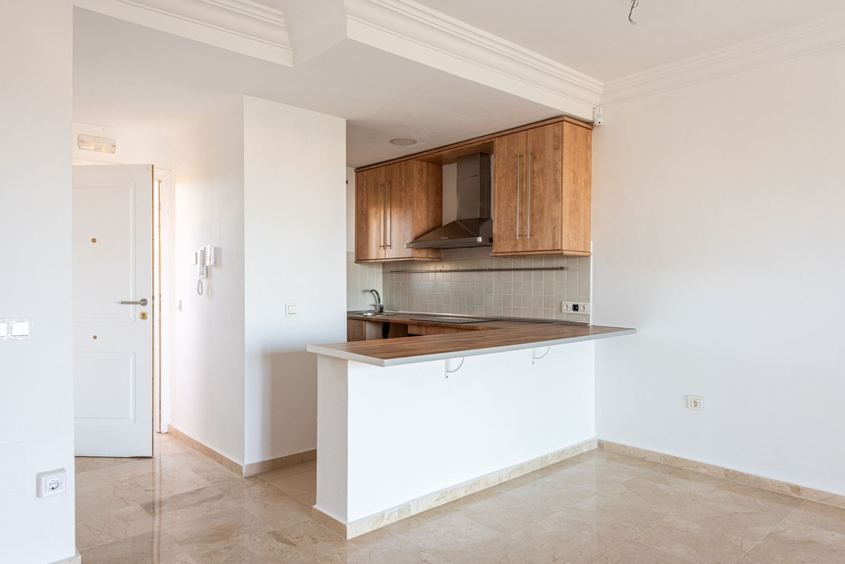 Se vende Apartamento Planta Media de 3 dormitorios en Costa Del Sol, Málaga, España