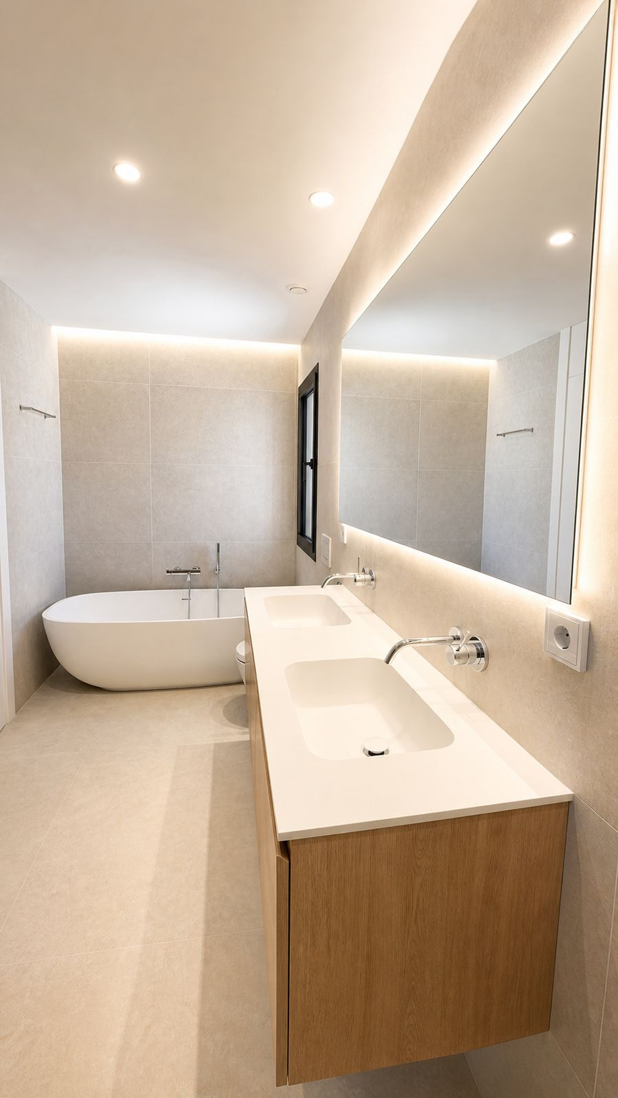 4 Bed Apartment for sale in La Quinta Costa Del Sol, Málaga, Spain