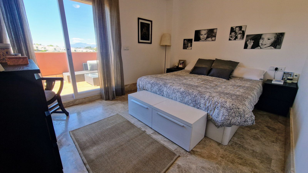 5 Bed Townhouse for sale in Santa Clara Costa Del Sol, Málaga, Spain