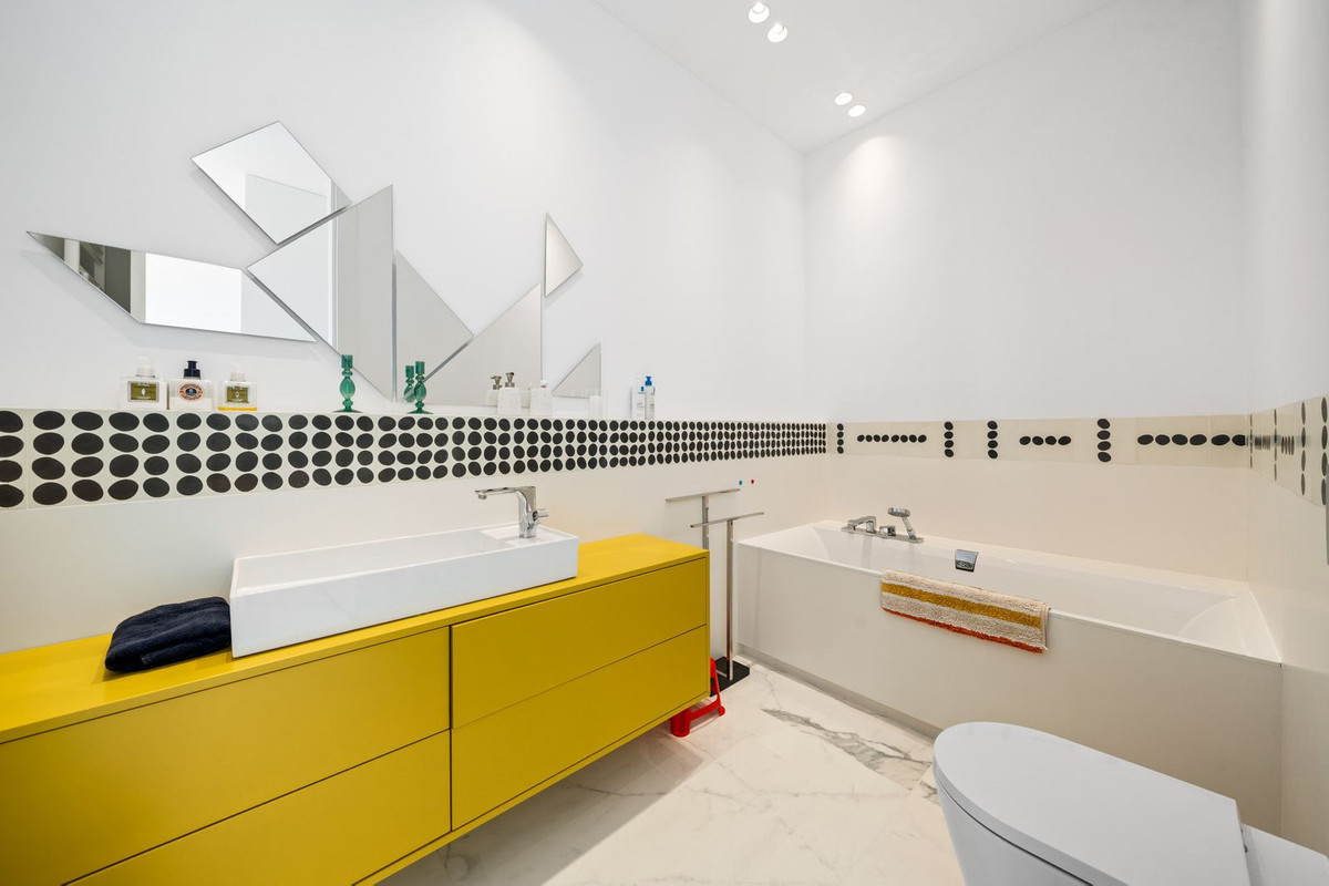 4 Bed Townhouse for sale in Benissa Costa Blanca, Alicante, Spain